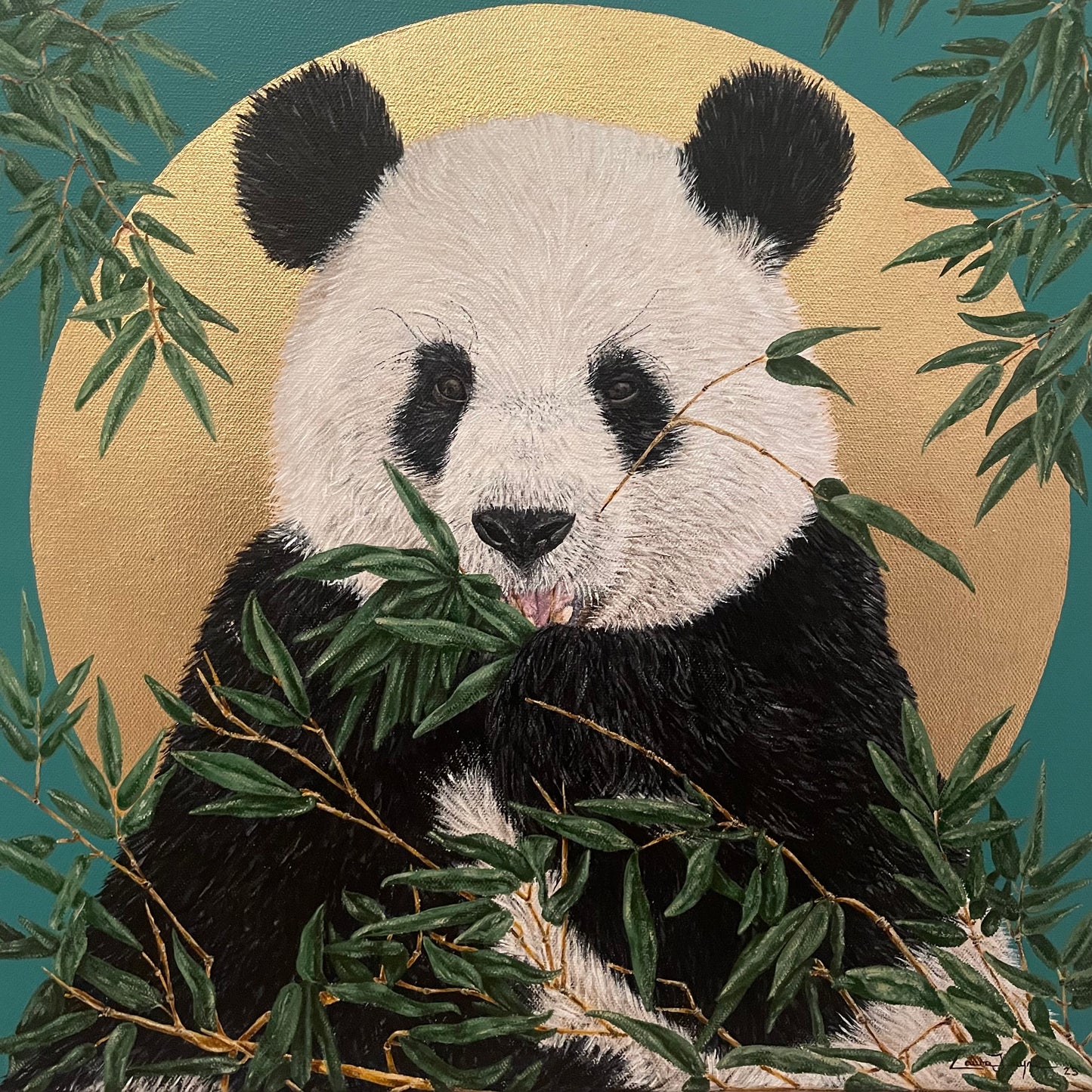 Lunch Among The Leaves