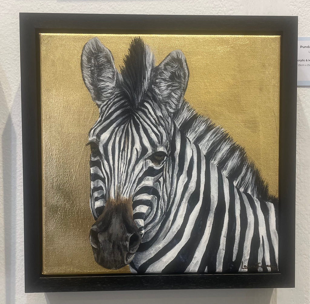 Punda Milia in Gold